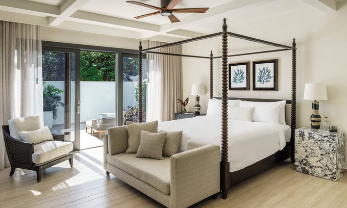 The Valley Resort | Ultimate Luxury Retreat: Private Villas with Pool,King & Dbl Bdrm,Butler Service