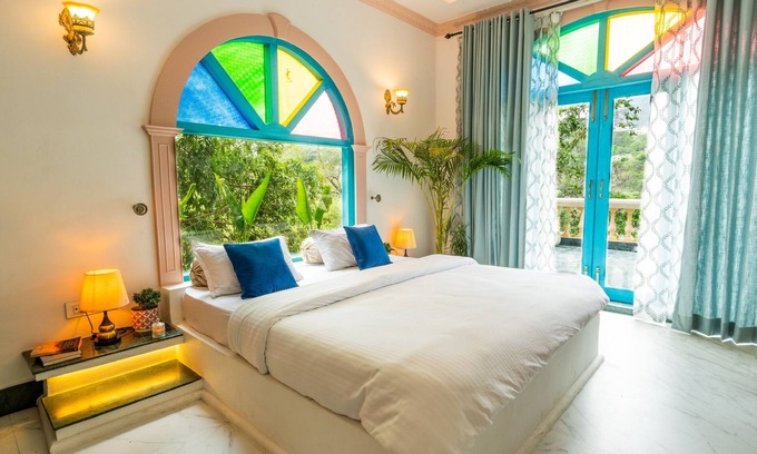 Tapovan Villa | Ultimate Luxury with Infinity Pool & Private Ghat