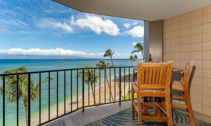 Kahana Condo | Unbeatable Deal with Spectacular Views on Maui!