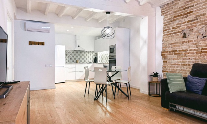Old Town Apartment | Unik Vacation Cavallers