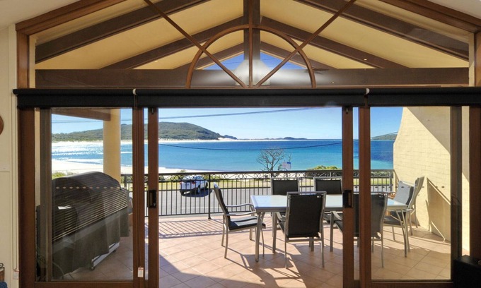 Fingal Bay House | uninterrupted views of Fingal Bay Beach!