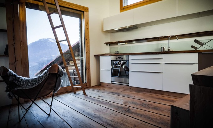 Trin Apartment | Unique Bijou With Breathtaking View Of The Swiss Alps