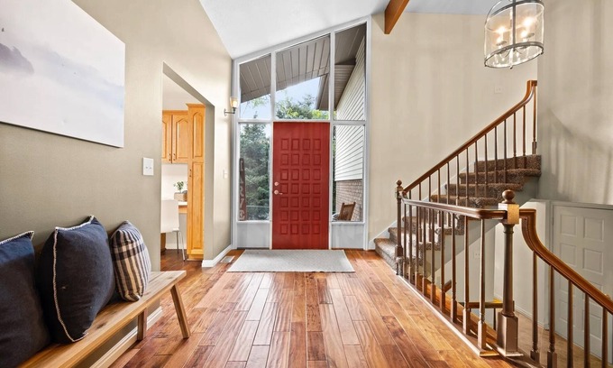 Cottonwood Heights House | Unique Cottonwood Heights home close to the slopes with hottub!