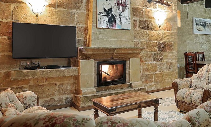 San Lawrenz Villa | Unique Gozo townhouse w/ aircon, rooftop terrace and adventures aplenty