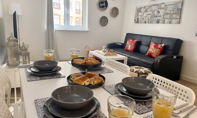 Northampton Apartment | Unique Moroccan Inspired City Centre Apartment