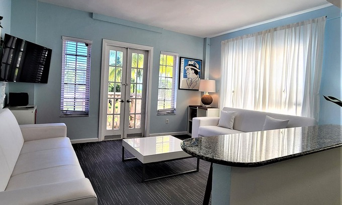 South Beach Apartment | UNIQUE ONE BEDROOM-BALCONY OCEAN DRIVE CONDO
