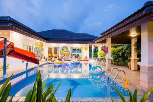 Huai Yai House | Unique Pool Villa Resort