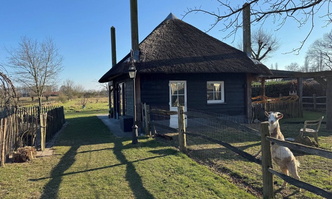 Made Other | Unique stay in the middle of nature near National Park de Biesbosch
