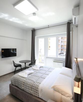 Universita Bed & Breakfast | Unique Stay Tiburtina