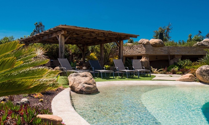 Santa Giulia Villa | Unique villa on 127 enclosed hectares with caretaker's lodge - Bonifacio - Rondinara