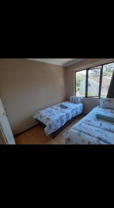 Pinetown Apartment | Unit 4 Holzner gardens