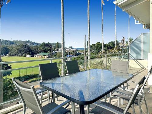 Avoca Beach Apartment | Unit 9 - Avoca Palms Resort