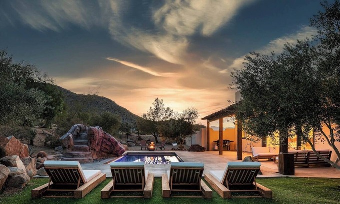 Joshua Tree House | Uno Vida | Hot Tub, Views and Pool w/Water Slide