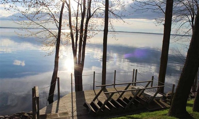 Alburg Cottage | Unreal Sunsets At Lake Champlain Cottage