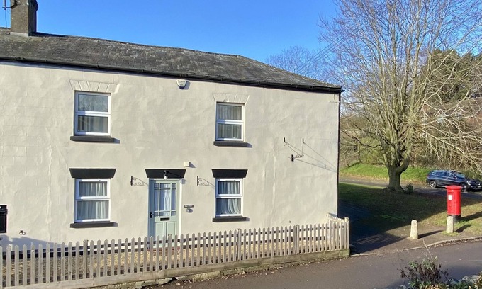 Goodrich House | Unwind in traditional, quality accommodation in picturesque area
