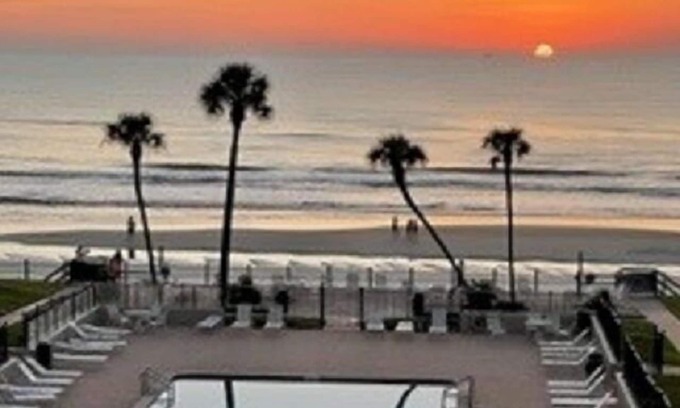 New Smyrna Beach Condo | Updated 1/1 Unit with Direct Ocean View on the No Drive Beach in NSB!