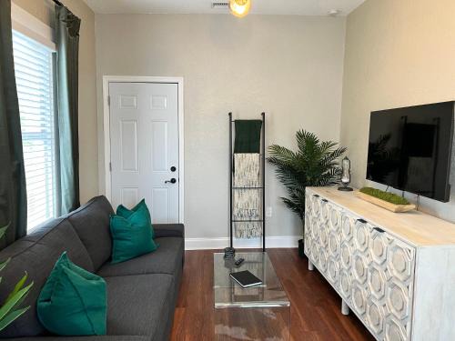 Tampa Apartment | Updated Condo in Heart of Tampa 1578