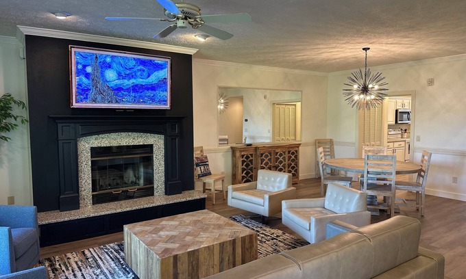 Salem Condo | Updated Keowee Key Condo, Close to Clemson