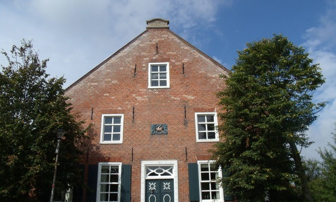 Neßmersiel House | Upscale apartment for 10 guests. Space for a large or two families.