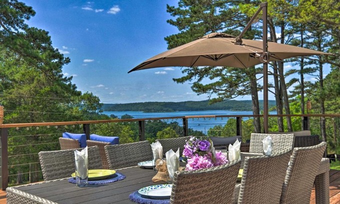 Rogers House | Upscale Cottage with Furnished Lake-View Deck!