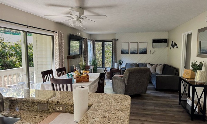 Nellysford Condo | Upscale Wintergreen Getaway. Golf View Deck, Pool, and Modern Comforts