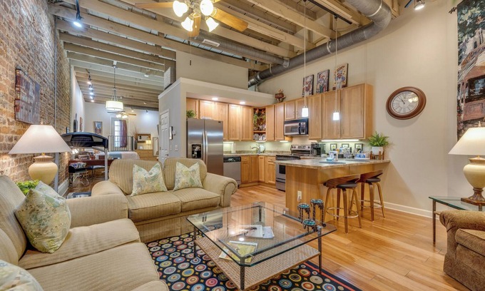 Sullivan County Apartment | Urban Living Loft, Downtown Bristol