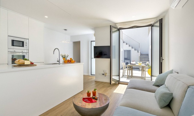 S'Illot-Cala Morlanda House | Urban style townhouse in S'Illot 5 minutes from Sa Coma and Cala Morlanda