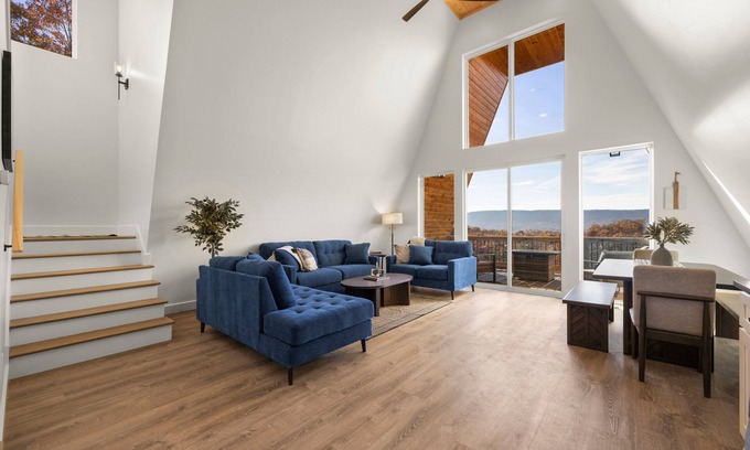 Chattanooga Valley Cabin | Urban Vista | Spacious Modern A-Frame | Mtn Views!