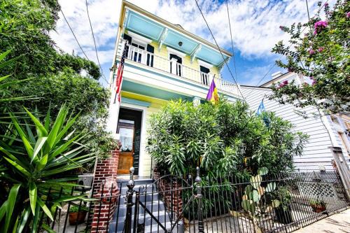 Treme House | Ursulines Historic Creole Mansion Steps to QTR