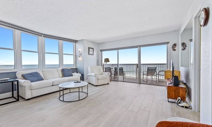 New Smyrna Beach Condo | 99 m² Condo ∙ 2 bedrooms ∙ 6 guests