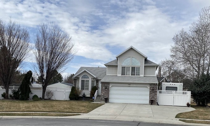 West Jordan House | *Utah’s Utopia*
