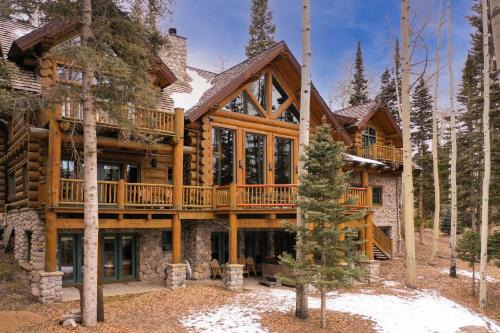 Mountain Village House | Ute Lodge by AvantStay Cozy Expansive Mountain Home Close to the Slopes