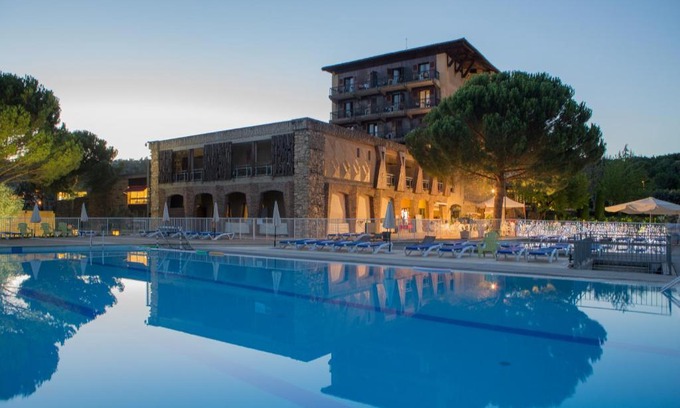 Apt Hotel | Vacances Bleues Hôtel Castel Luberon