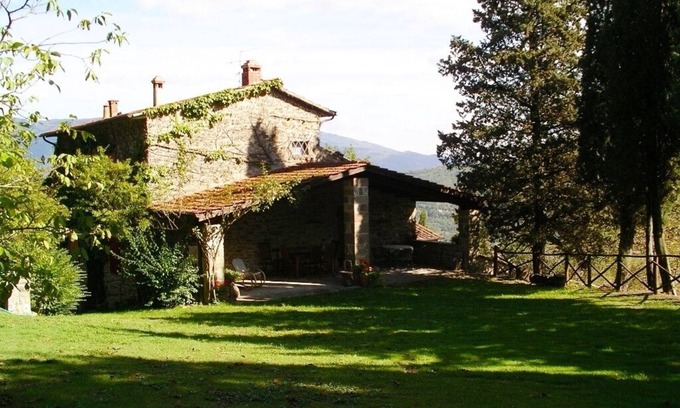 Castel Focognano Other | Vacation Among the Vineyards - LA LOGGIA