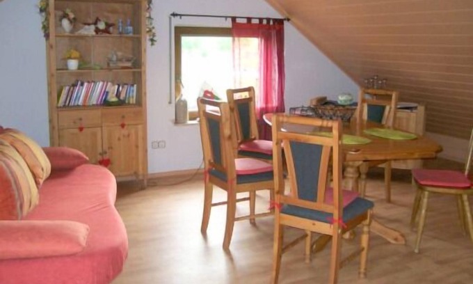 Niederemmel Apartment | Vacation apartment/apartment for 4 guests with 80m² in Piesport (263990)