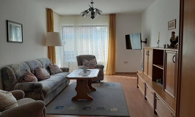 Bad Fuessing Apartment | Vacation apartment with kitchenette and balcony 500m from Therme 1