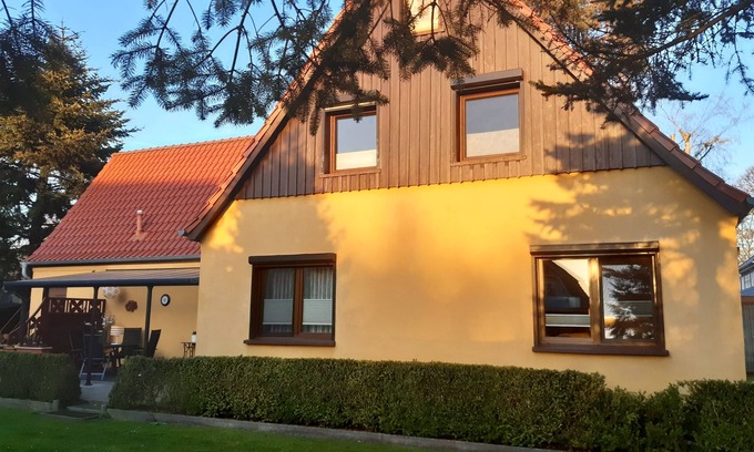 Born auf dem Darss Condo | Vacation apartment in a quiet location for 2 people (non-smoking property)