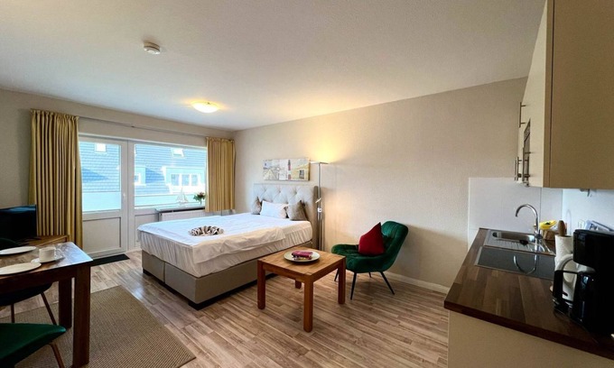 Westerland Apartment | Vacation apartment Mare Nostrum 6 - close to the beach, close to the city, close to relaxation, in short -