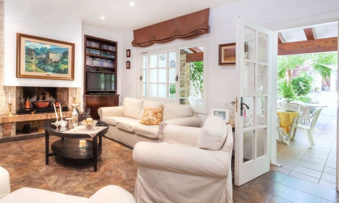 Sant Andreu de Llavaneres House | Vacation home Willow in Sant Andreu de Llavaneres - 9 persons, 5 bedrooms