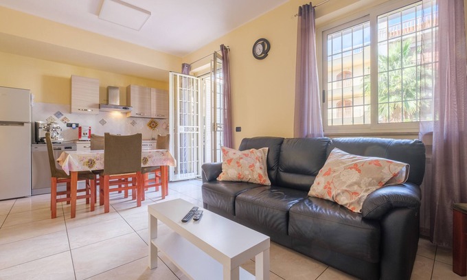 Sant'Alessio Siculo House | Vacation Home "Casa a 100 mt Dal Mare" with Private Balcony, Wi-Fi & A/C