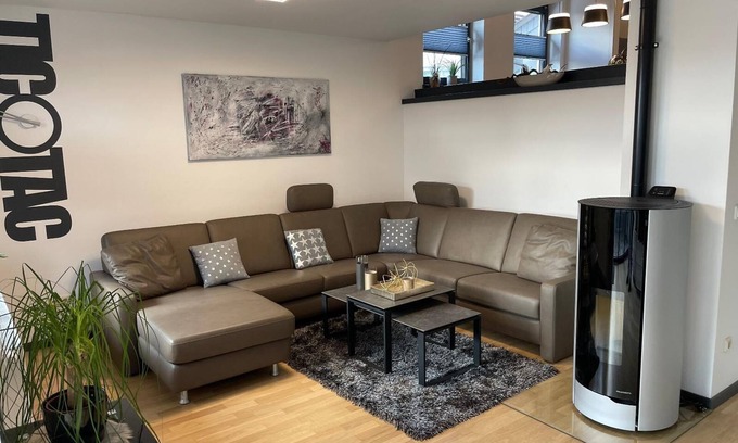 Freyung Apartment | Vacation home (210 sqm) for up to 9 people with small, fenced garden and beautiful covered terrace