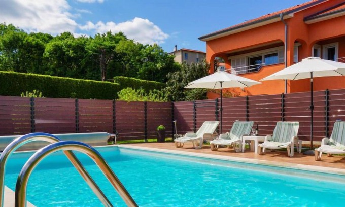 Viskovo House | Vacation home Adrian in Opatija/Kastav - 12 persons, 6 bedrooms