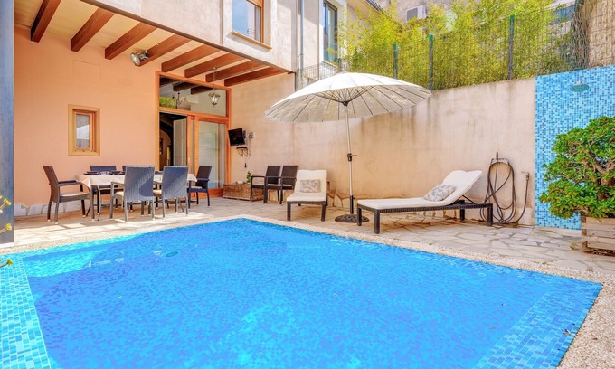 Binissalem House | Vacation Home “Can Bodeguita” with Wi-Fi, Air Conditioning, Pool, Balcony & Terrace