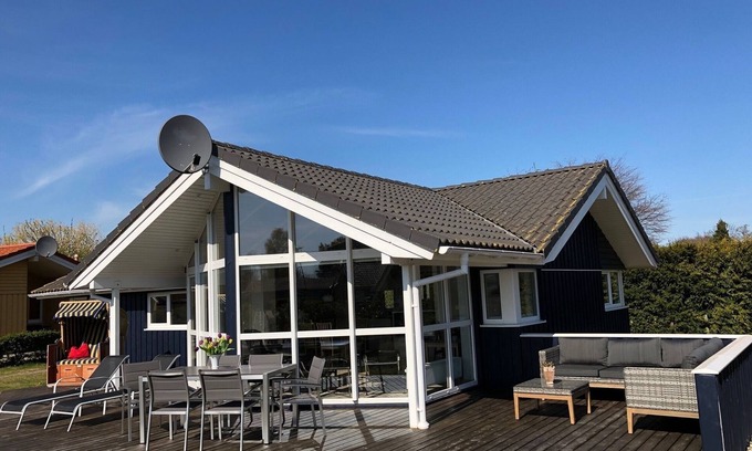 Lensterstrand House | Vacation home for 10 guests with 109m² in Grömitz (132845)