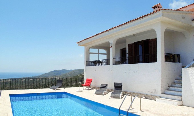 Peniscola House | Vacation home Grecia by Interhome
