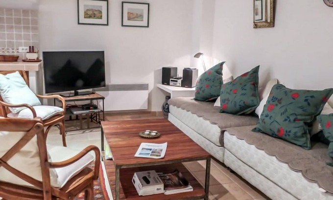Grimaud House | Vacation home Maury by Interhome