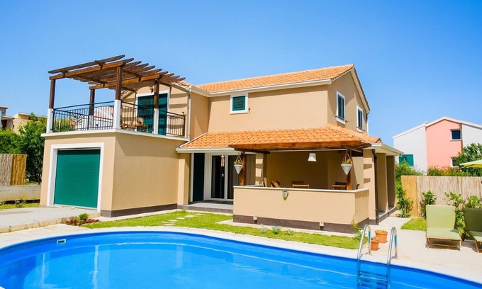 Kastela Villa | Vacation home near Split with private pool & garden
