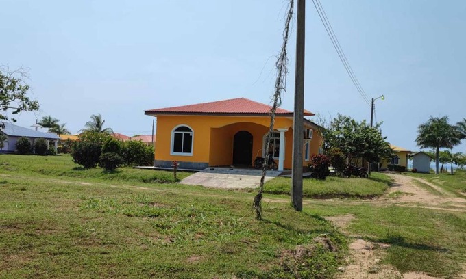 Corozal House | Vacation Home On Caribbean Coast For Rent with Private Beach in Honduras