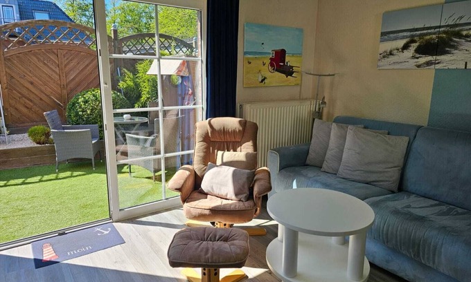 Borkum House | Vacation home on the south beach -2 double bedroom-4 person-2 terrace-dogs on request