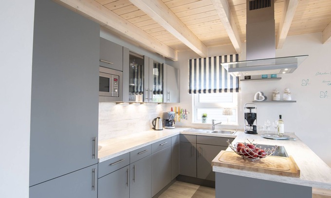 Heringsdorf House | Vacation home Seeliebe 1 with its own sauna in Seepark Süssau
